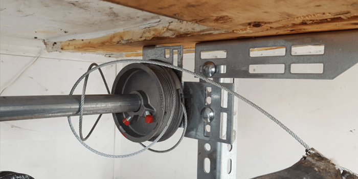 Eastlake fix garage door cable